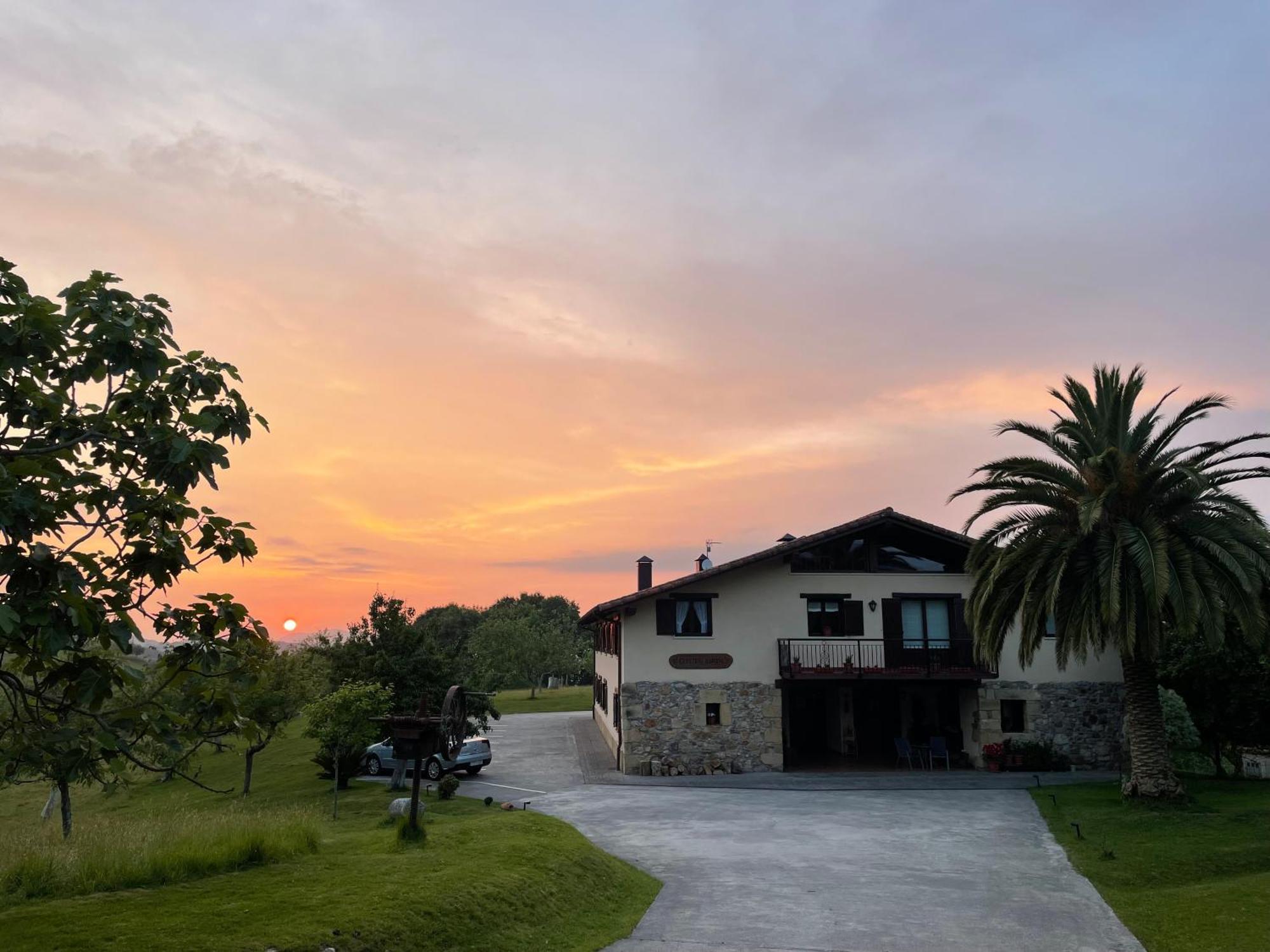 Agroturismo Erretegi Haundi Оярсун Екстер'єр фото